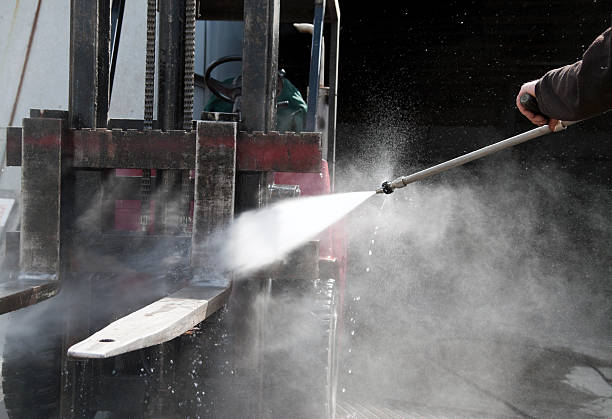 Best Machinery and Equipment Cleaning  in Garfield, NJ